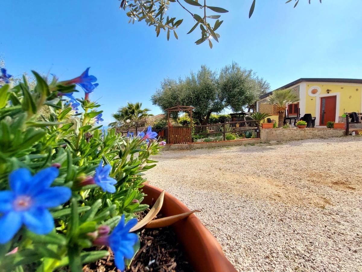 Parco Esmeralda - Family E Breakfast Guest house *