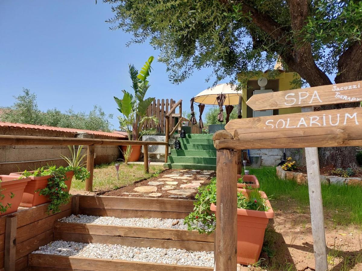 Parco Esmeralda - Family E Breakfast Guest house Marina di Camerota