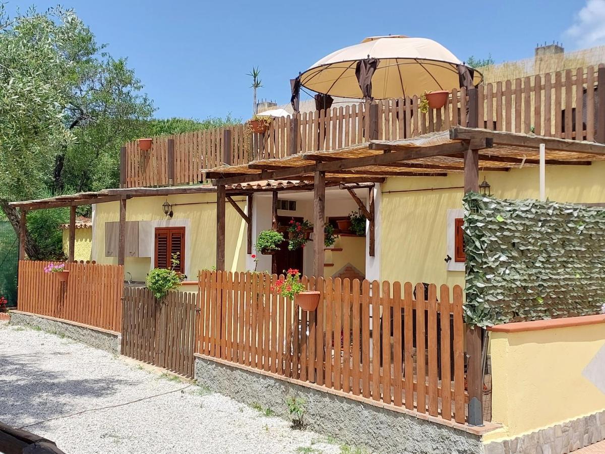 Guest house Parco Esmeralda - Family E Breakfast