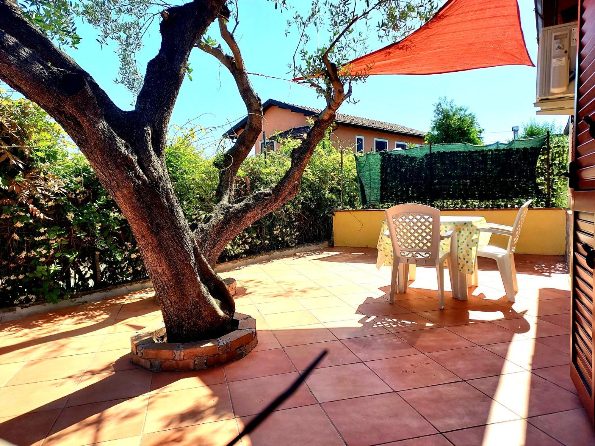 Guest house Parco Esmeralda - Family E Breakfast Marina di Camerota