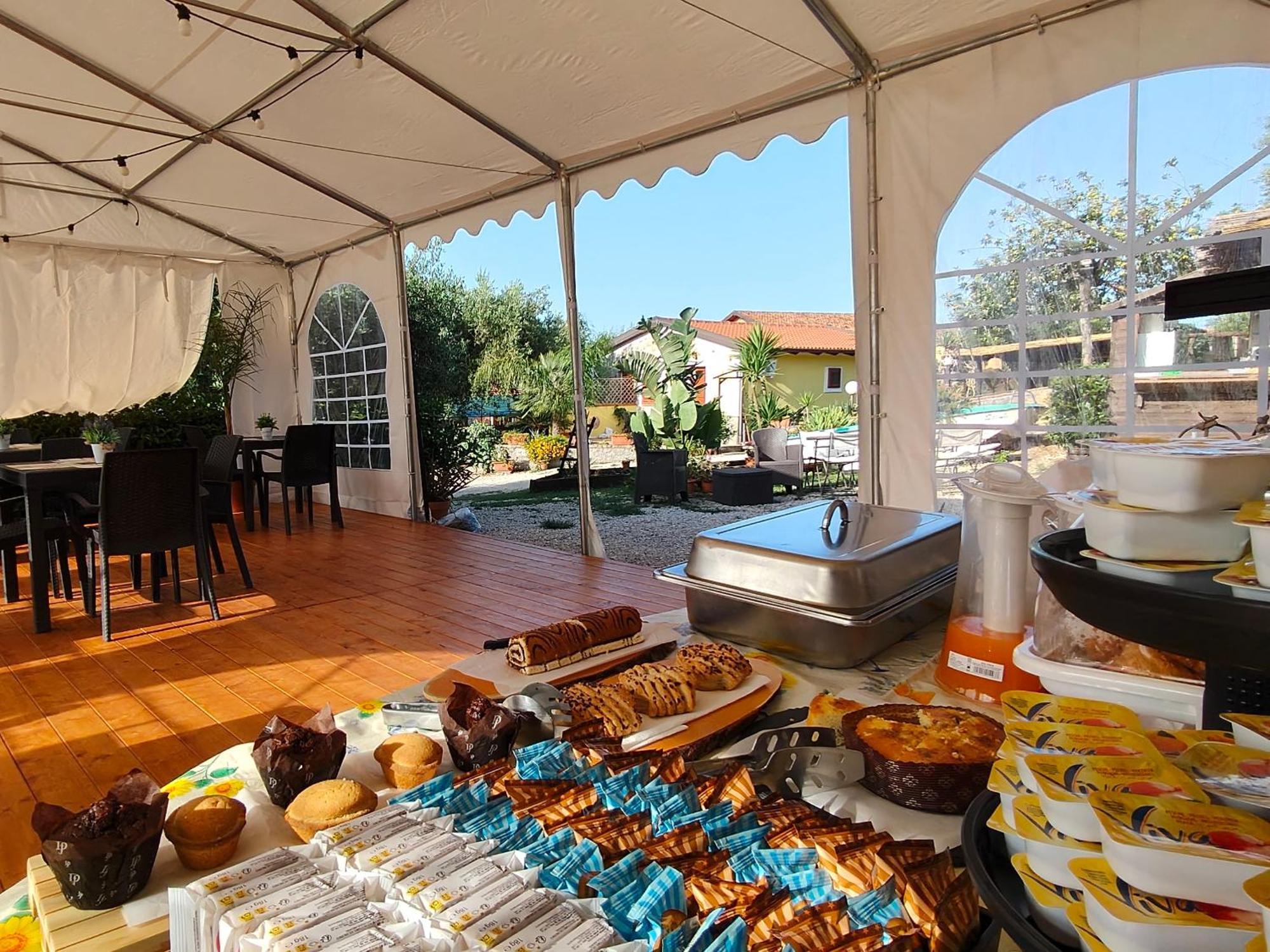 Parco Esmeralda - Family E Breakfast Guest house Marina di Camerota